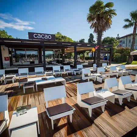 Carolina - Hillside Stay, Steps From The Sea Apartma Portoroz