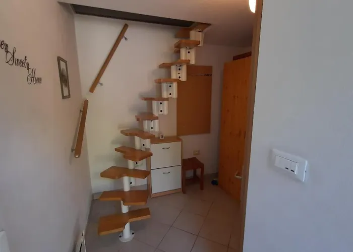 Carolina - Hillside Stay, Steps From The Sea *