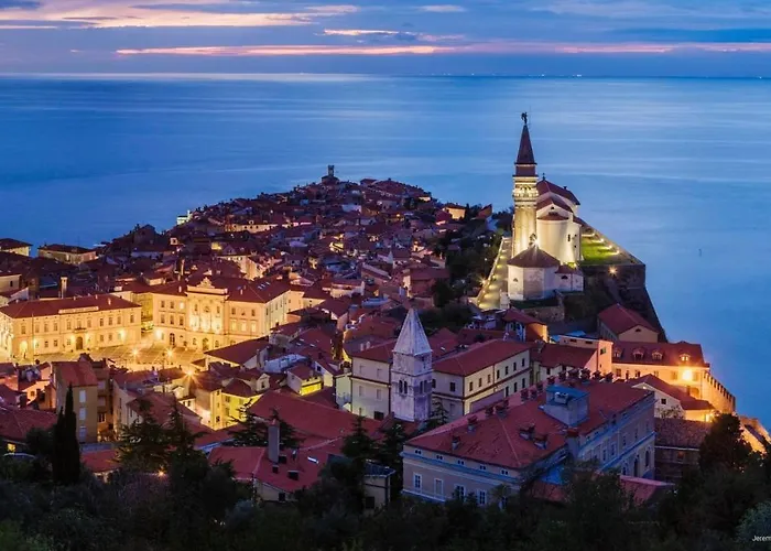 Carolina - Hillside Stay, Steps From The Sea 公寓 波尔托罗